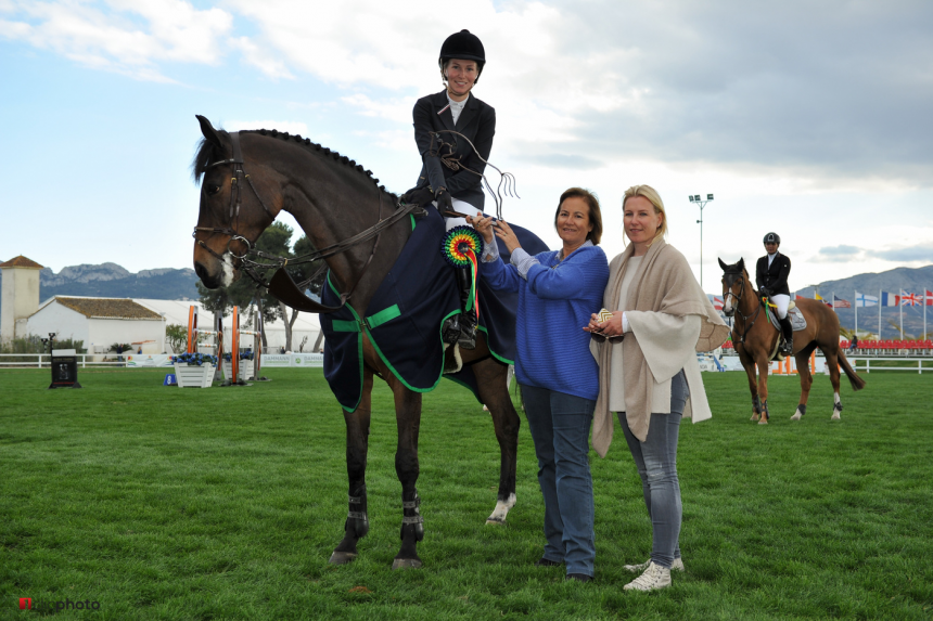 image La holandesa Van Den Brink triunfa en el Primer Gran Premio del Spring MET