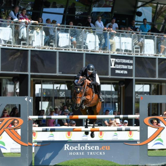 image Eduardo Álvarez protagoniza la victoria del último gran premio en Oliva Nova