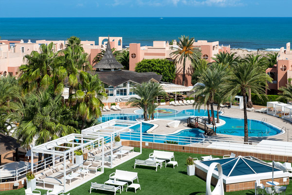 oliva-nova-hotel-alojamiento-dia