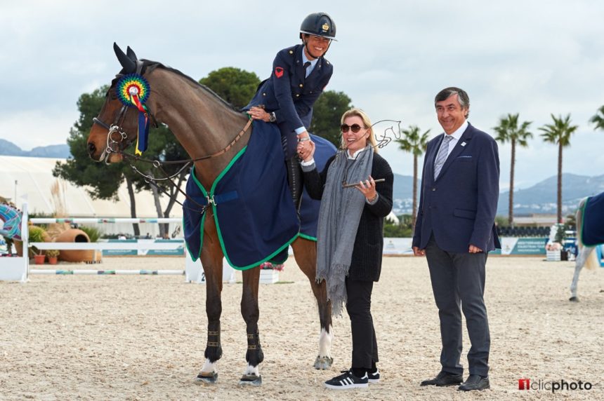 20b4f88e-bb2d-4754-8ba5-77401d5e187c Giulia Martinengo Marquet makes the most of being last to win the CSI2* Grand Prix