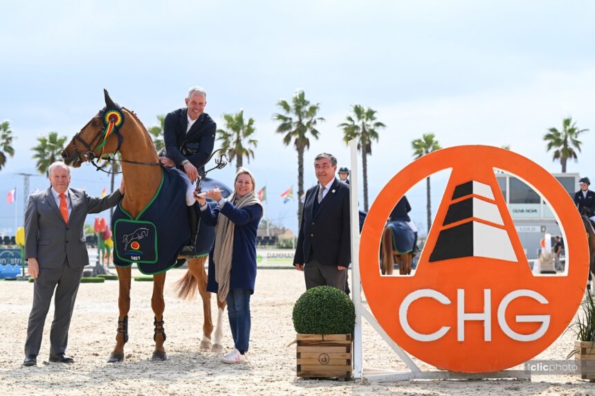 54851ae8-994d-aa28-f234-69ff4cfca4d1 Smits and Farezzo fly to the win in the CSI3* 1.50m Grand Prix presented by CHG at Spring MET 2022