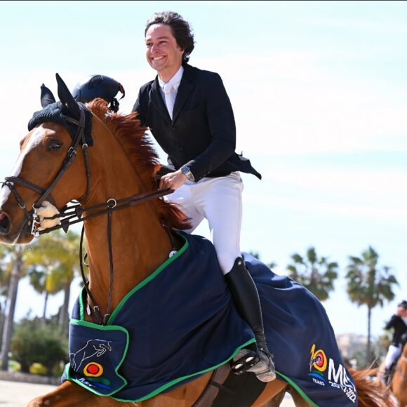 dbdd5bc8-515d-88df-4a77-61a994f6ad40 Luis Mateos Bernaldez and Chamant de Biolley blaze to the win in the CSI2* 1.45m Grand Prix presented by CHG at Spring MET IV 2022