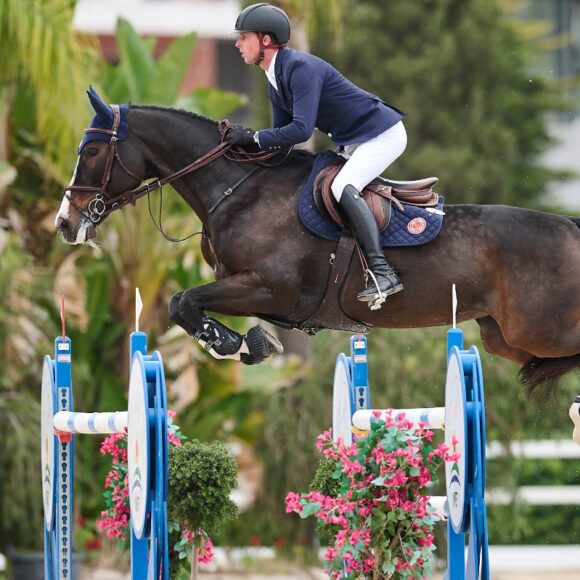 Ben Maher and Ginger-Blue conclude Autumn MET I 2023 with a win in the CSI3 1.50m CHG Grand Prix 1 Ben Maher and Ginger-Blue conclude Autumn MET I 2023 with a win in the CSI3 1.50m CHG Grand Prix 2