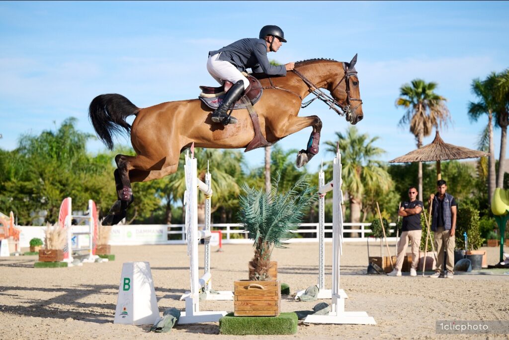 Home win for Mariano Martinez Bastida and Jup in the CSI3* Grand Prix presented by Oliva Nova Beach & Golf Resort at Autumn MET II 2023