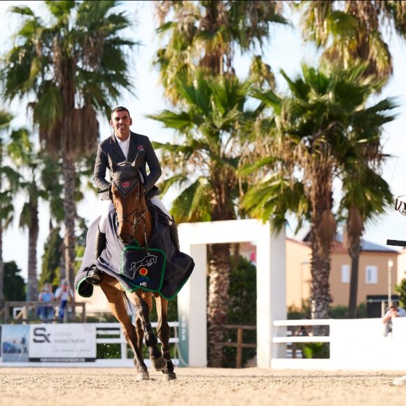 Home win for Mariano Martinez Bastida and Jup in the CSI3 Grand Prix presented by Oliva Nova Beach & Golf Resort at Autumn MET II 2023 Home win for Mariano Martinez Bastida and Jup in the CSI3* Grand Prix presented by Oliva Nova Beach & Golf Resort at Autumn MET II 2023