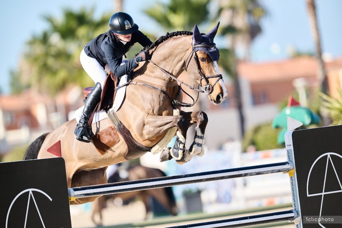 Giavanna Rinaldi and Mijnheer van de Lentamel take the top honours in the CSI2 1.45m Oliva Nova Beach & Golf Resort Grand Prix - 1 Giavanna Rinaldi and Mijnheer van de Lentamel take the top honours in the CSI2 1.45m Oliva Nova Beach & Golf Resort Grand Prix - 1