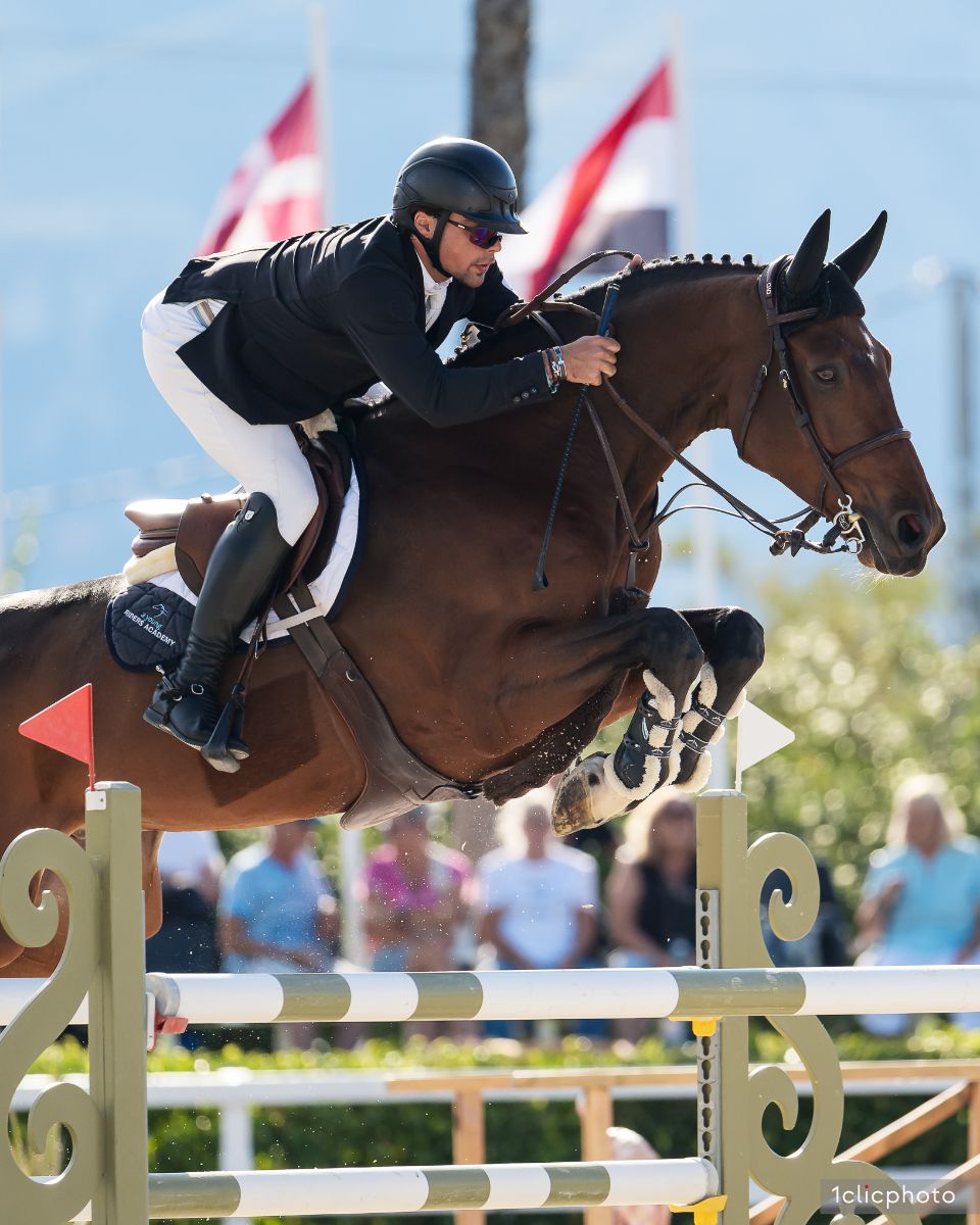 Jules Orsolini and Ibrahim kick off Autumn MET II 2025 The action at Centro Ecuestre Oliva Nova in Spain resumed this week with the Autumn MET II kicking off another three weeks of competitions. Sunday’s highlight was the CSI2* 1.45m Grand Prix presented by Dammann Reitplatz- u. Sportplatzbau GmbH, where France’s Jules Orsolini and the 12-year-old stallion Ibrahim (Eldorado vd Zeshoek x Quidam de Revel) took the top honours after an exciting jump-off. Eight horse-and-rider combinations from the 61 pairs at start cleared the first-round track set by Gerad Lachat (SUI) and joined the deciding jump-off, where Orsolini clocked the winning time of 37.92 seconds. Douglas Lindelöw (SWE) and Hermosillo d’Aubigny (Cornet Obolensky x Messire Ardent) took the runner-up spot in 38.58, while Lieven Devos (BEL) and Inca’s Big Think (Think Big Van TL x Lanciano) completed the podium in third in 38.90. Maxim Godecharle (BEL) and Quapito (Kannan x Sheyenne de Baugy) finished fourth with a time of 45.55 seconds, while a fence down in 39.55 left Phillip Spivey (GBR) and NBE Jenny Don’Y Be Hasty (Breeding unknown) fifth.