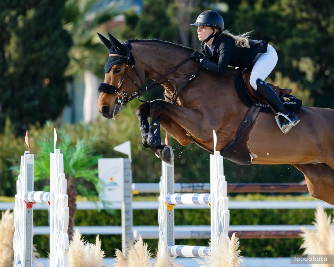 Learning as she goes – a victorious start for Lauranne Spits and Parel van het Russeltveld at Spring MET 2026 